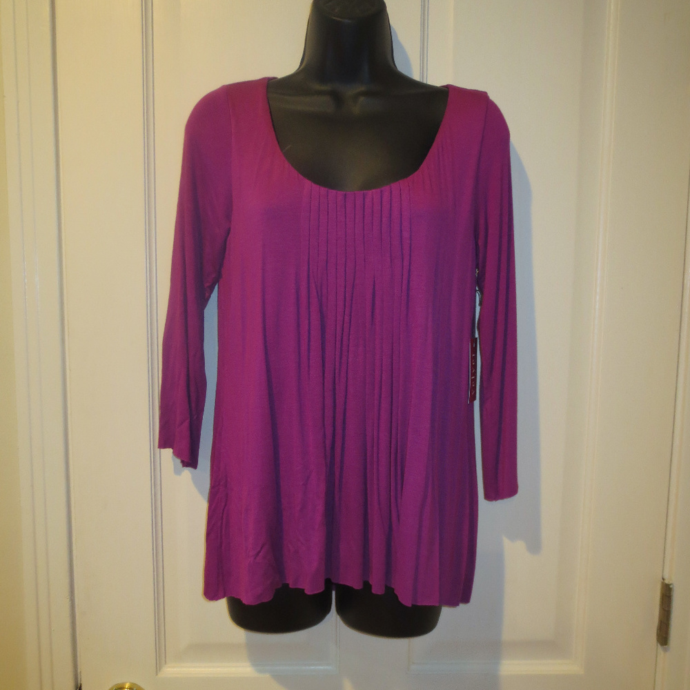 NWT Velvet by Graham Spencer 3/4 Sleeve Top size S